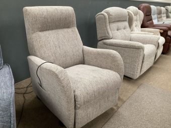 Toledo Riser Recliner