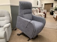 Valencia Riser Recliner